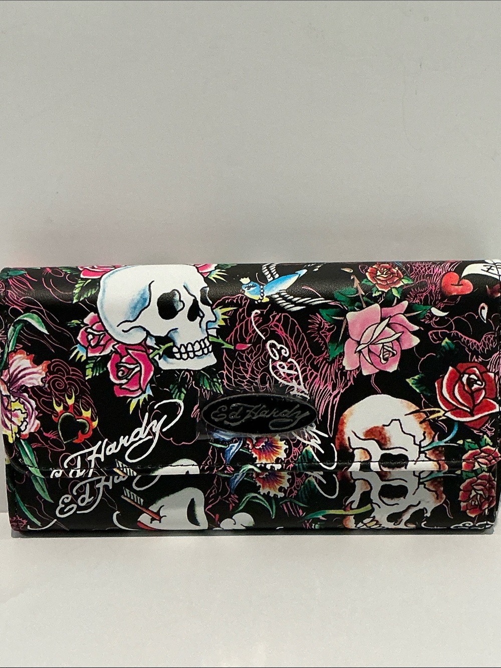 Ed Hardy Trifold Long Skull & Roses Wallet w/CC,Bills and Coin slots.